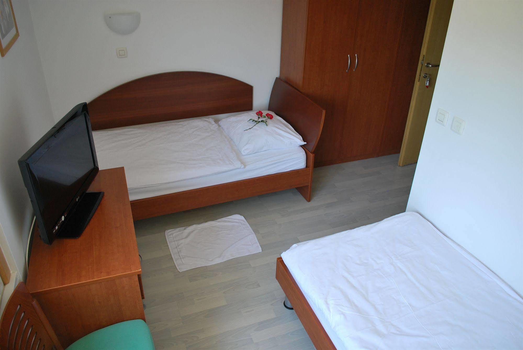 Bed And Breakfast Kogoj Nova Gorica Ngoại thất bức ảnh