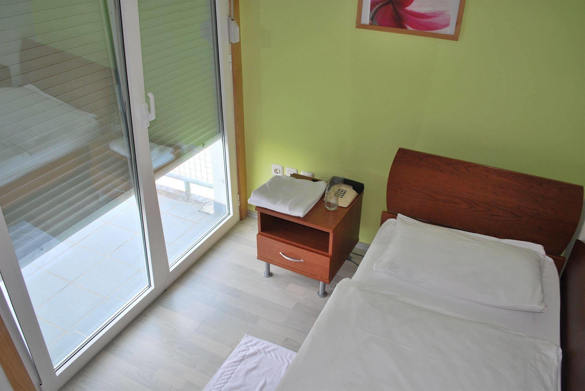 Bed And Breakfast Kogoj Nova Gorica Ngoại thất bức ảnh